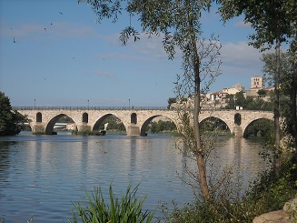 puente romano zamora